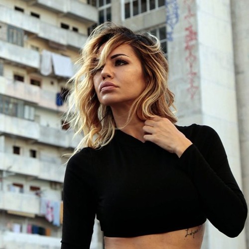 Deborah De Luca HONOR Music In World Out Download Livesets, Dj